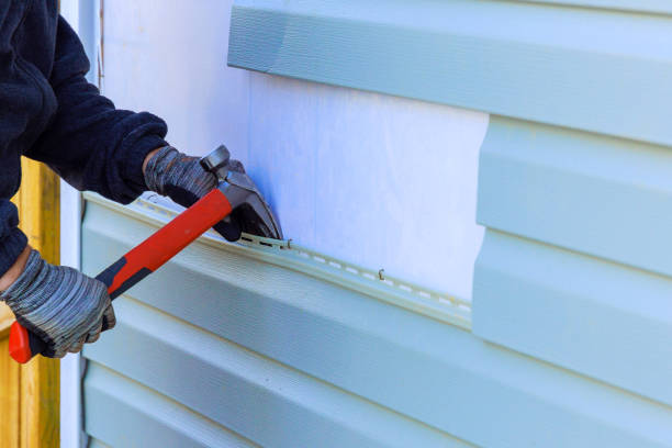 Reliable Siding Repair contractor in Eldorado, IL by All Pro Siding Demarest
